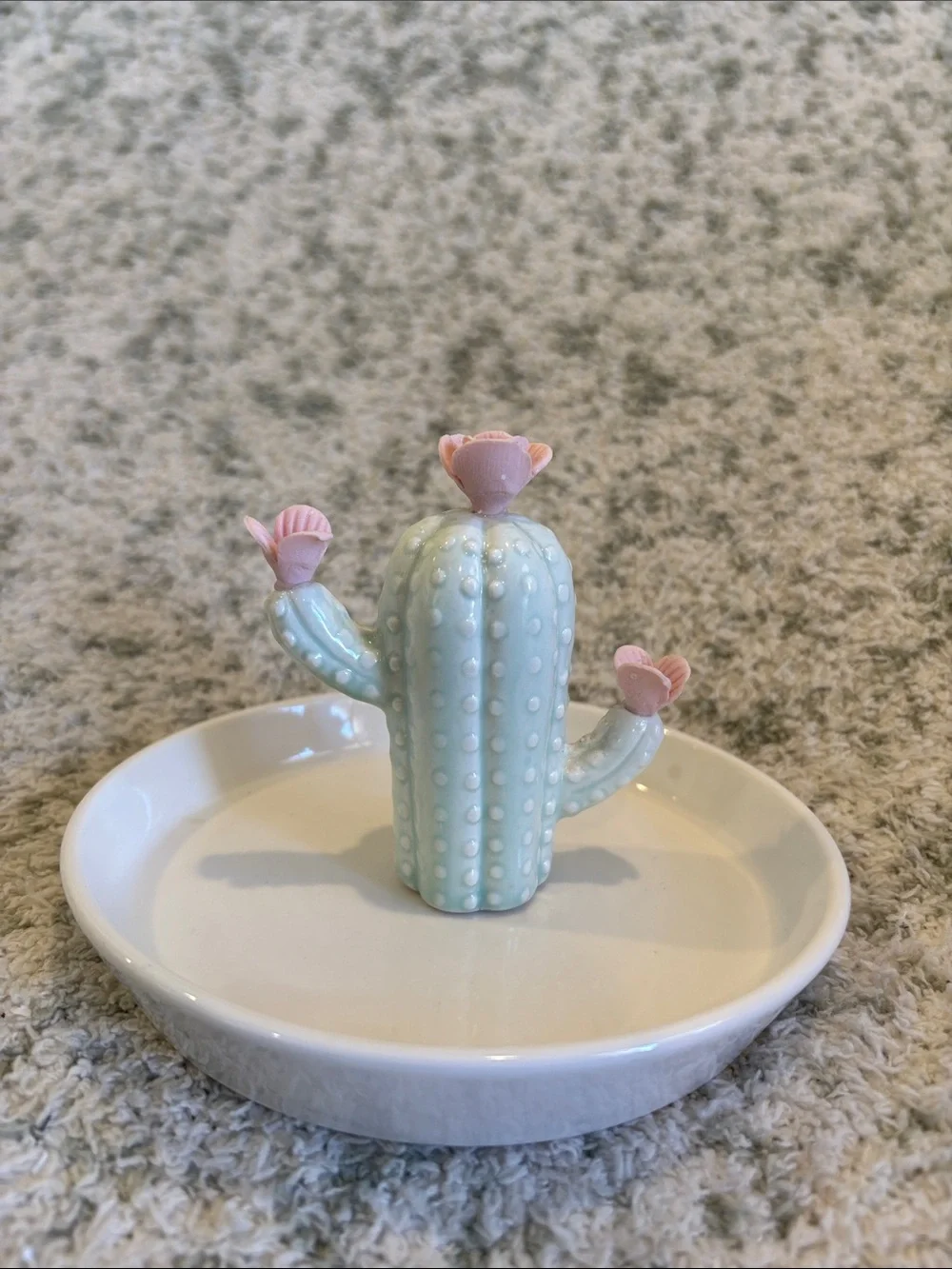 Pretty Mint Cactus Pink Flowers Ceramic Trinket Jewelry Dish NWT 5.5”